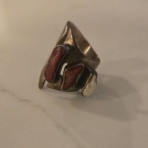 Lilly Barrack Coral Ring Size 7